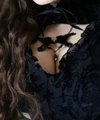 У меня есть все, чтобы подарить тебе настоящее удовольствие. Мои услуги нацелены на удовлетворение твоих самых горячих фантазий. Я могу быть твоей нежной любовницей или страстной дикой кошкой. Фото настоящие, и я гарантирую, что их увидев, ты не сможешь устоять 😍 Мои клиенты оставляют отзывы с одними только положительными эмоциями. Незабываемые встречи ждут тебя в Москве. Не упусти шанс воплотить свои самые сокровенные мечты! 😈 Кира